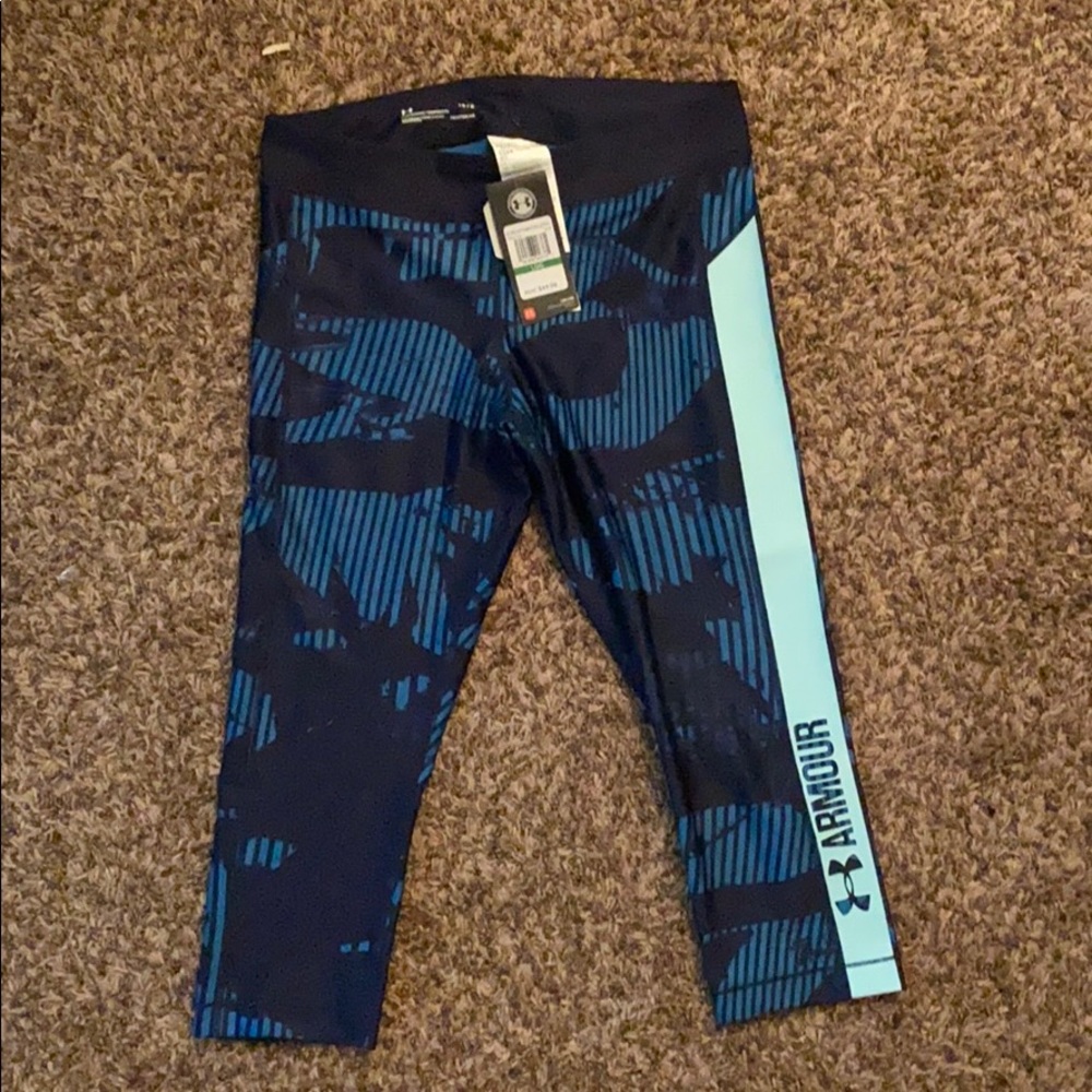UA capris.